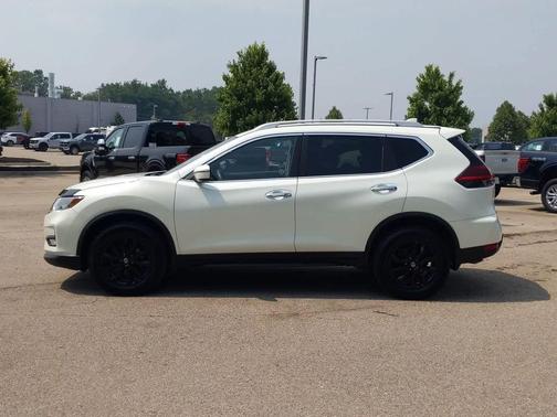 2019 Nissan Rogue S