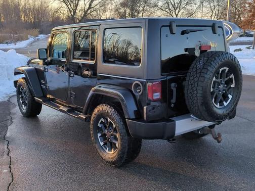 2013 Jeep Wrangler Unlimited Sahara