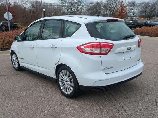 2017 Ford C-Max Hybrid SE