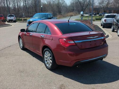2013 Chrysler 200 Limited