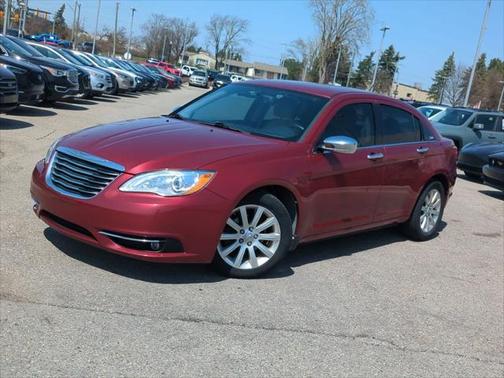 2013 Chrysler 200 Limited