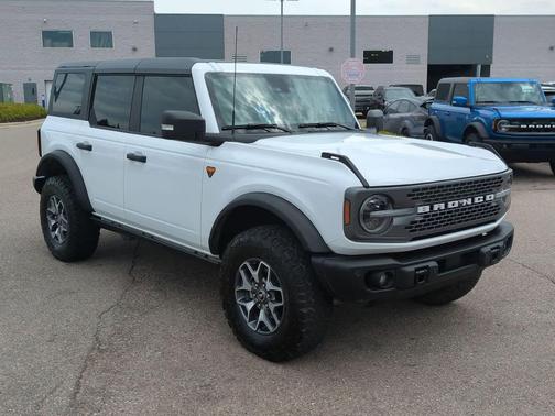 2023 Ford Bronco Badlands