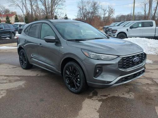 2025 Ford Escape ST-Line Elite