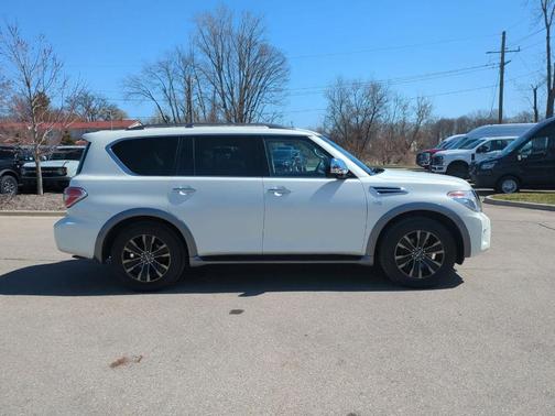 2017 Nissan Armada Platinum
