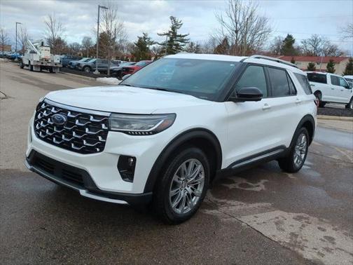 2025 Ford Explorer Platinum