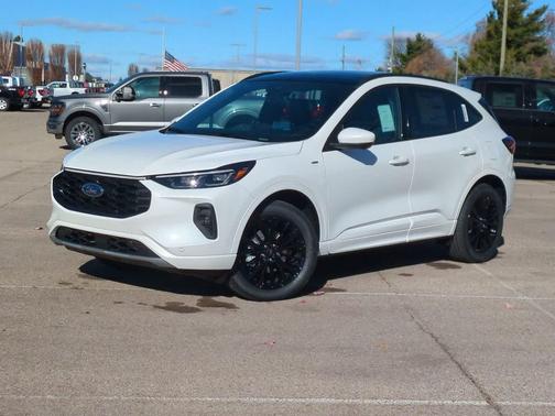 2026 Ford Escape ST-Line Elite