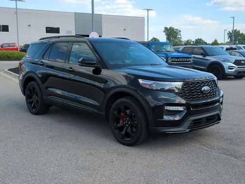 2023 Ford Explorer ST