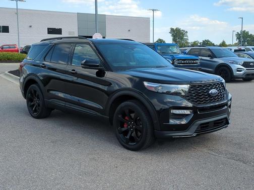 2023 Ford Explorer ST