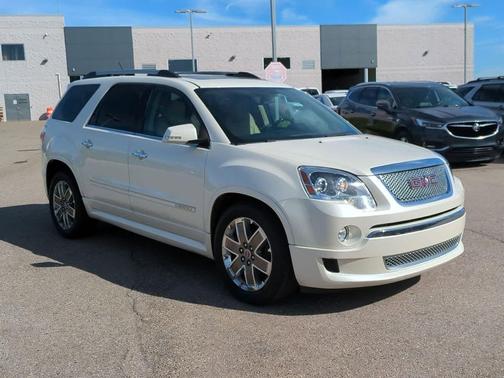 2011 GMC Acadia Denali