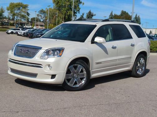 2011 GMC Acadia Denali