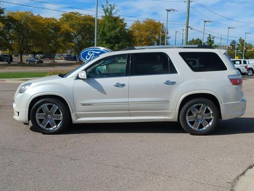 2011 GMC Acadia Denali
