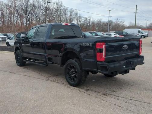 2025 Ford F-350 Lariat Super Duty
