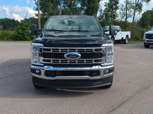 2025 Ford F-250 XLT