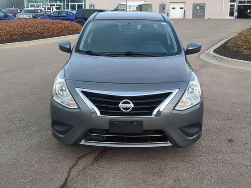 2017 Nissan Versa 1.6 S+