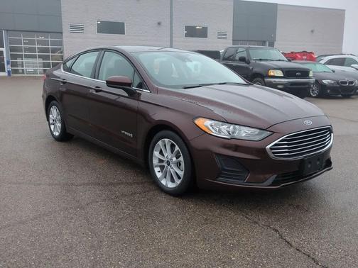 2019 Ford Fusion Hybrid SE