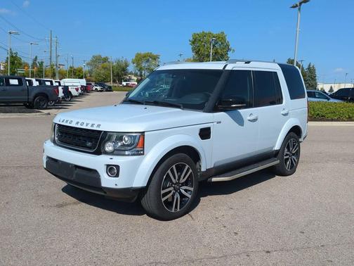 2016 Land Rover LR4 HSE LUX