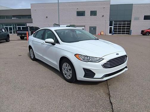 2019 Ford Fusion S