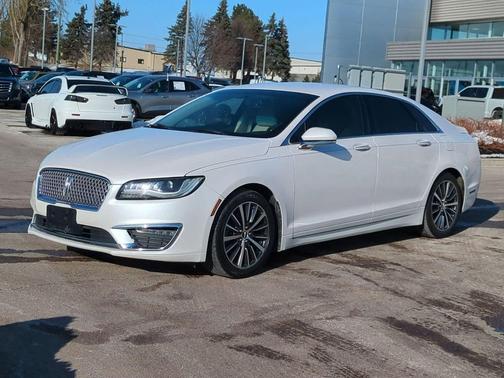 2017 Lincoln MKZ Premiere