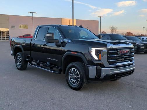 2025 GMC Sierra 2500 SLE