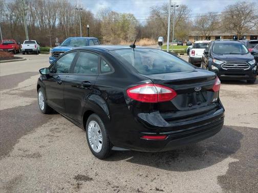 2016 Ford Fiesta S