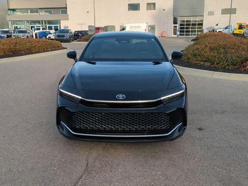 2024 Toyota Crown Limited