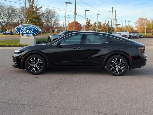 2024 Toyota Crown Limited