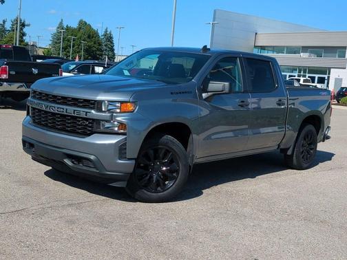 2020 Chevrolet Silverado 1500 Custom