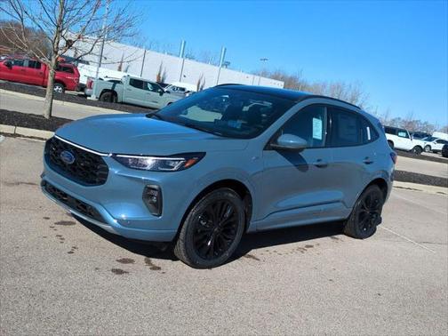 2025 Ford Escape ST-Line Elite