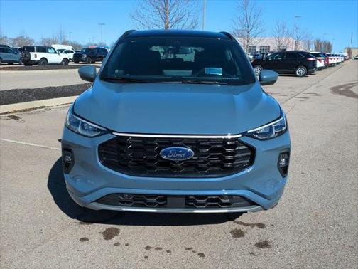 2025 Ford Escape ST-Line Elite