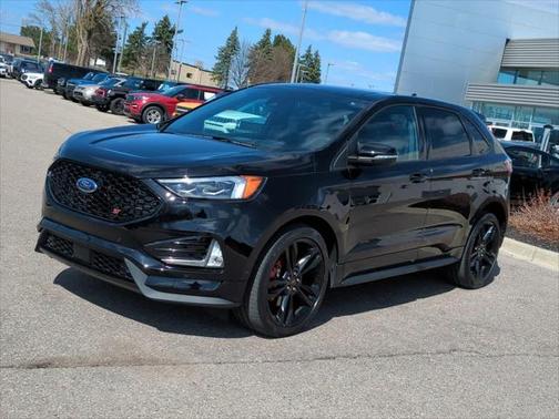 2022 Ford Edge ST