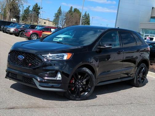 2022 Ford Edge ST