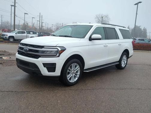 2022 Ford Expedition Max XLT
