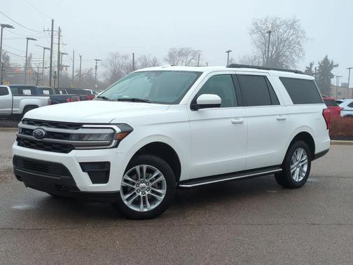 2022 Ford Expedition Max XLT
