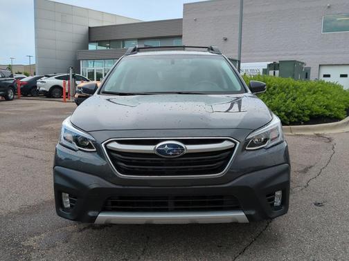 2022 Subaru Outback Limited XT