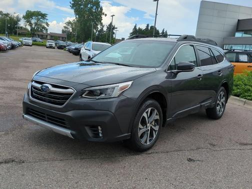 2022 Subaru Outback Limited XT