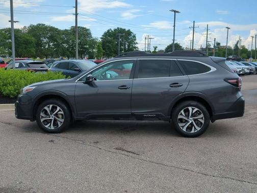 2022 Subaru Outback Limited XT