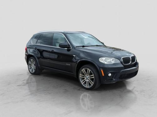 Black 2012 BMW X5