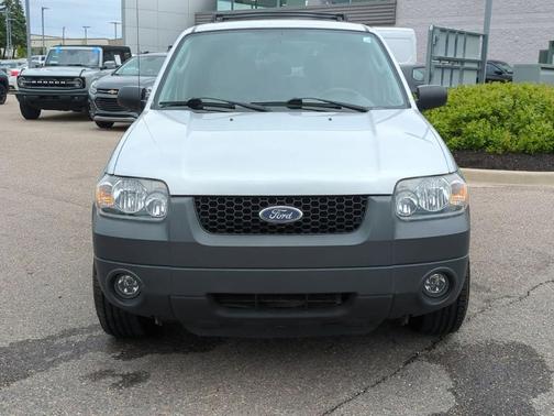 2005 Ford Escape XLT
