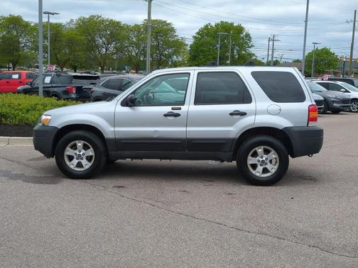 2005 Ford Escape XLT