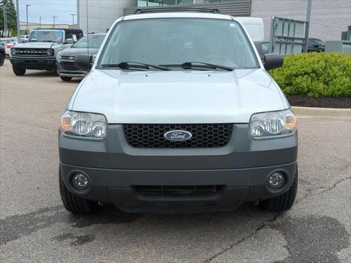 2005 Ford Escape XLT