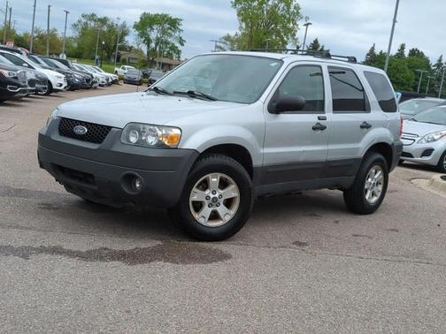 2005 Ford Escape XLT