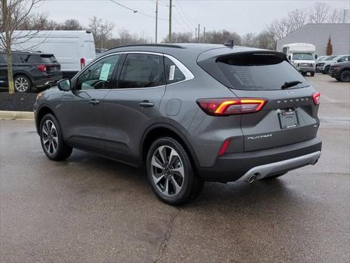 2025 Ford Escape Platinum