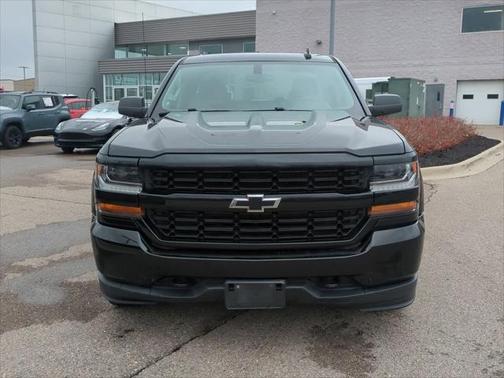 2017 Chevrolet Silverado 1500 Custom