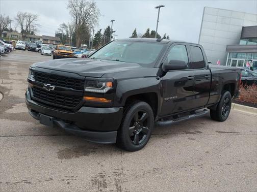 2017 Chevrolet Silverado 1500 Custom
