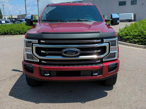 2022 Ford F-350 Platinum