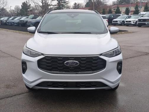 2025 Ford Escape ST-Line Elite