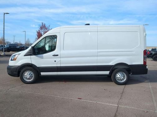 2026 Ford Transit-350 148 WB Medium Roof Cargo