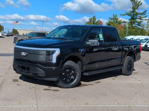2025 Ford F-150 Lightning XLT