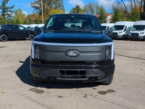 2025 Ford F-150 Lightning XLT
