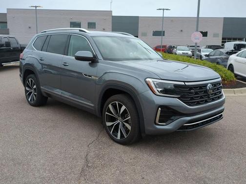 2024 Volkswagen Atlas 2.0T SEL Premium R-Line